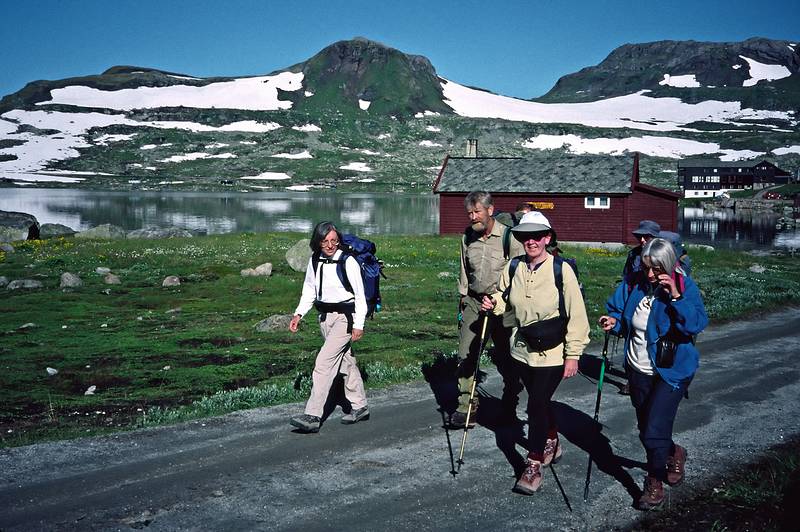 August 5, 1997 - From Finse to the Hardangerjkulen (glacier) and back, Norway.<br />Joyce, Torger, Glynis, Lynne, and Lynn heading out the village.