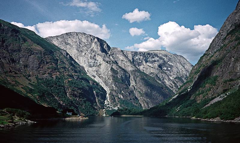 August 6, 1997 - In and around Flam, Norway.<br />A fjords tour to Gudvangen and back.<br />Looking down the Naeryfjorden from its head at Gudvangen.