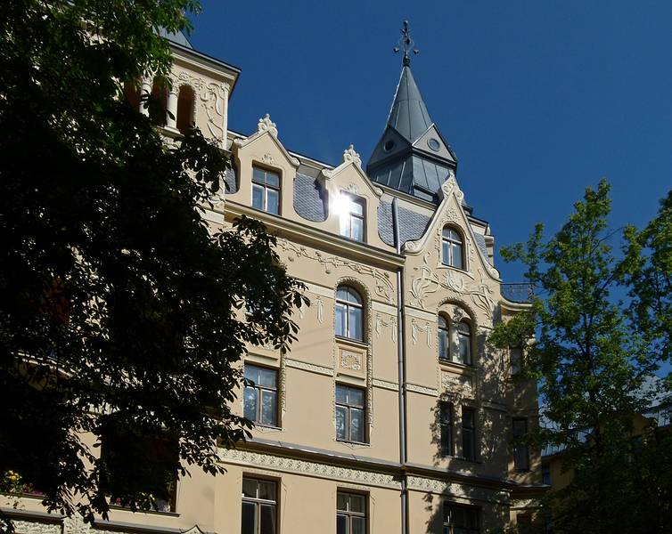 Building on corner of Antonijas and Alberta Streets.<br />June 1, 2011 - Riga, Latvia.