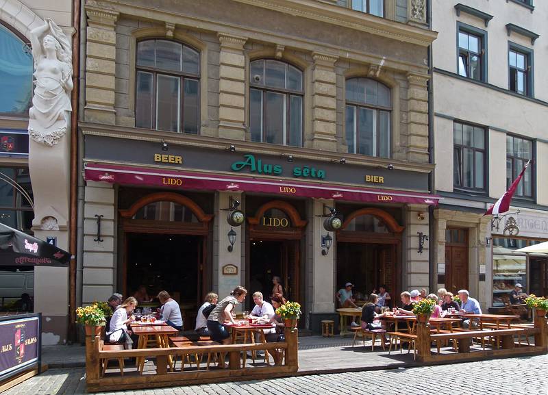 Our lunch stop, a cafeteria style restaurant with good food and beer.<br />On Tirgonu iela, a block from Doma laukums.<br />June 1, 2011 - Riga, Latvia.