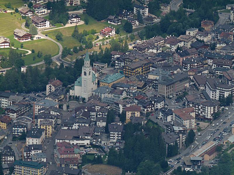 Zooming in on downtown Cortina.<br />July 29, 2011 - Above Cortina, at the cable car terminal at Rifugio Faloria.