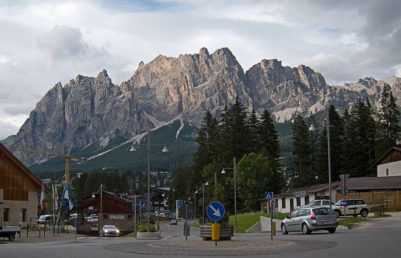 The Pomagagnon group of mountains?<br />July 30, 2011 - Back in Cortina d' Ampezzo, Italy.